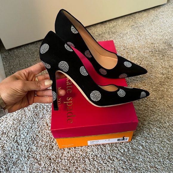 Beautiful Kate Spade Libby Black Suede Crystal Heels Size 7 - Picture 3 of 5
